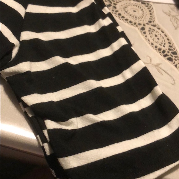 New top tag on by Olivia Ral size L - Picture 4 of 8